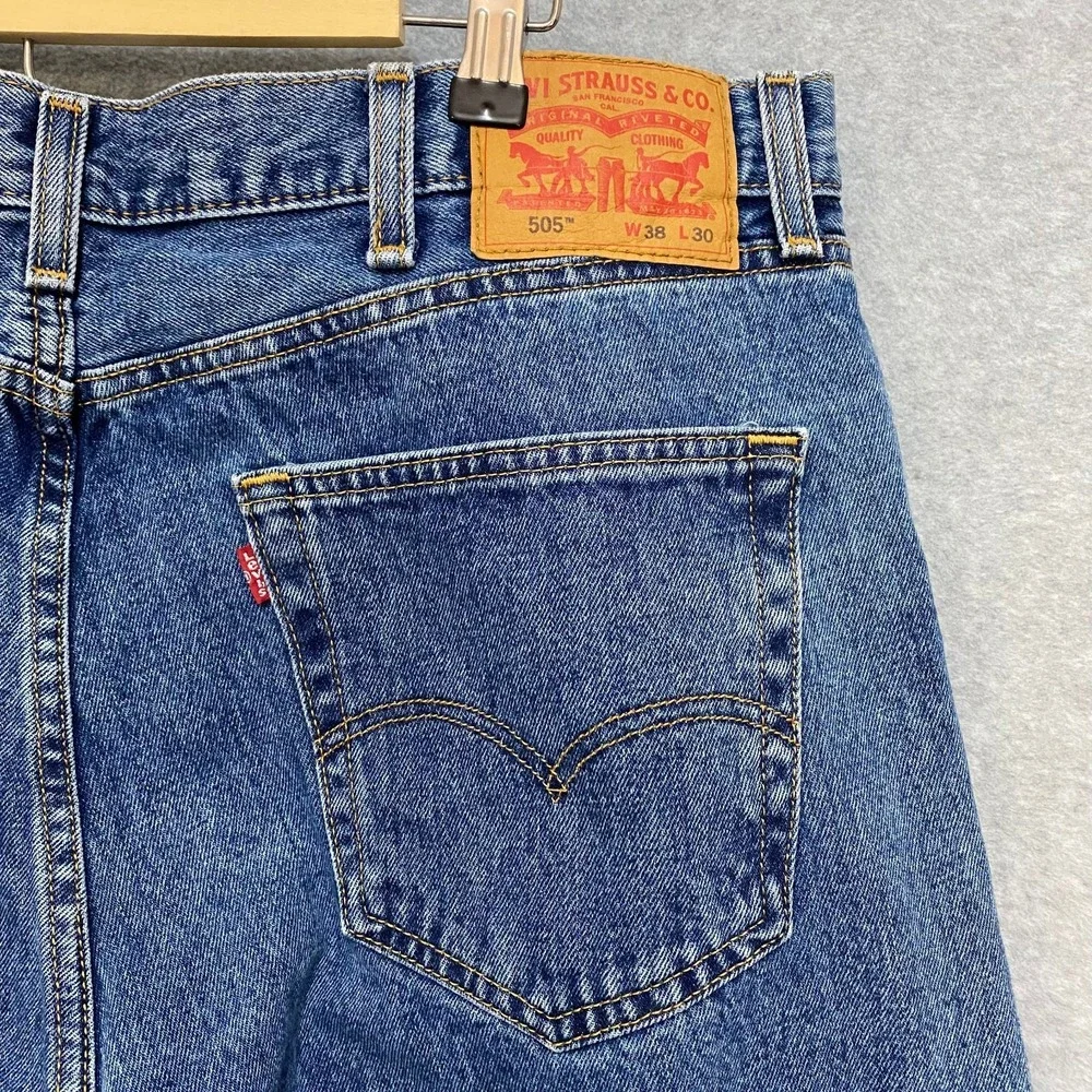 LEVIS 505 Jeans Mens 38x30 Straight Leg Blue Casual Cowboy Cotton Denim NEW